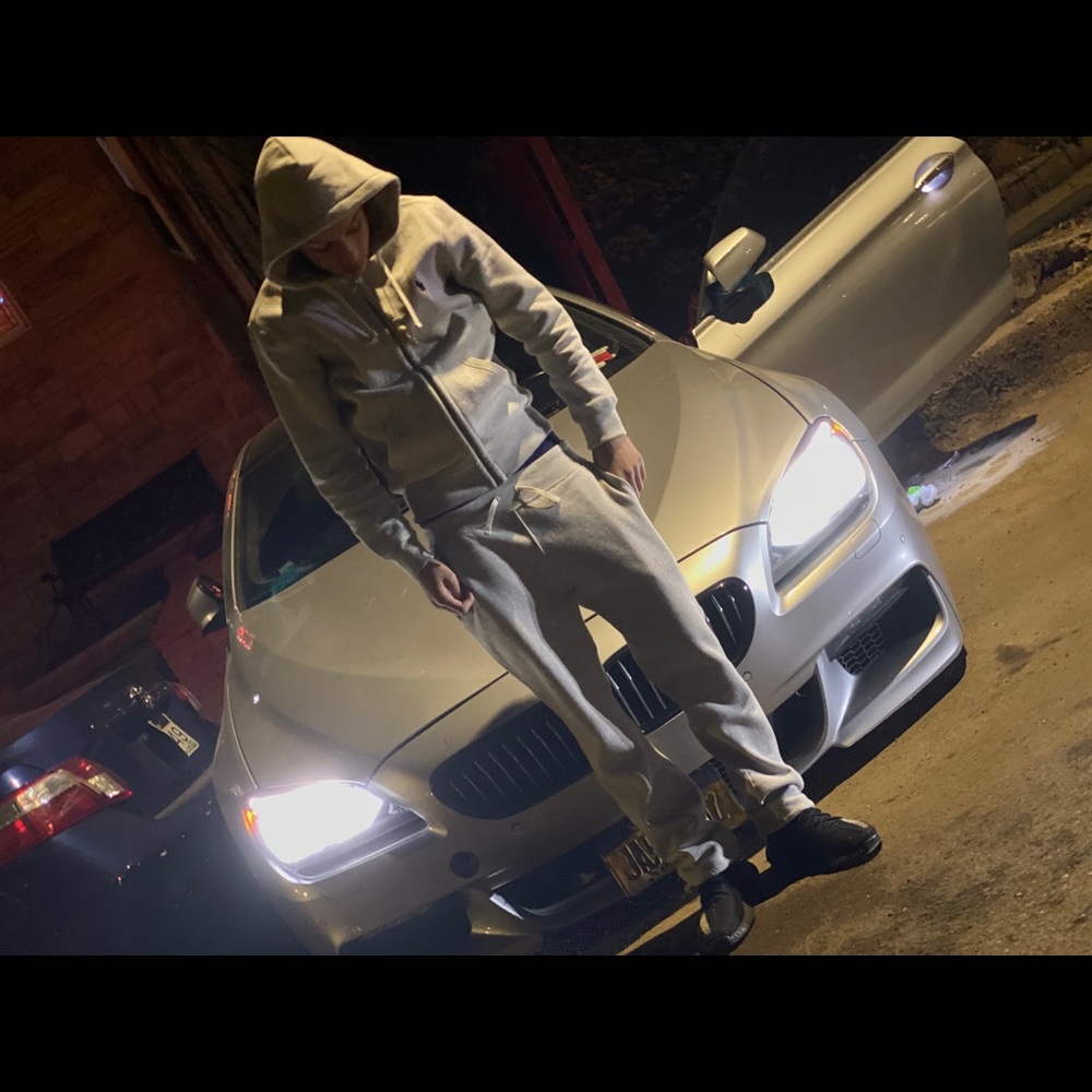 Meet your Posher, Jorge